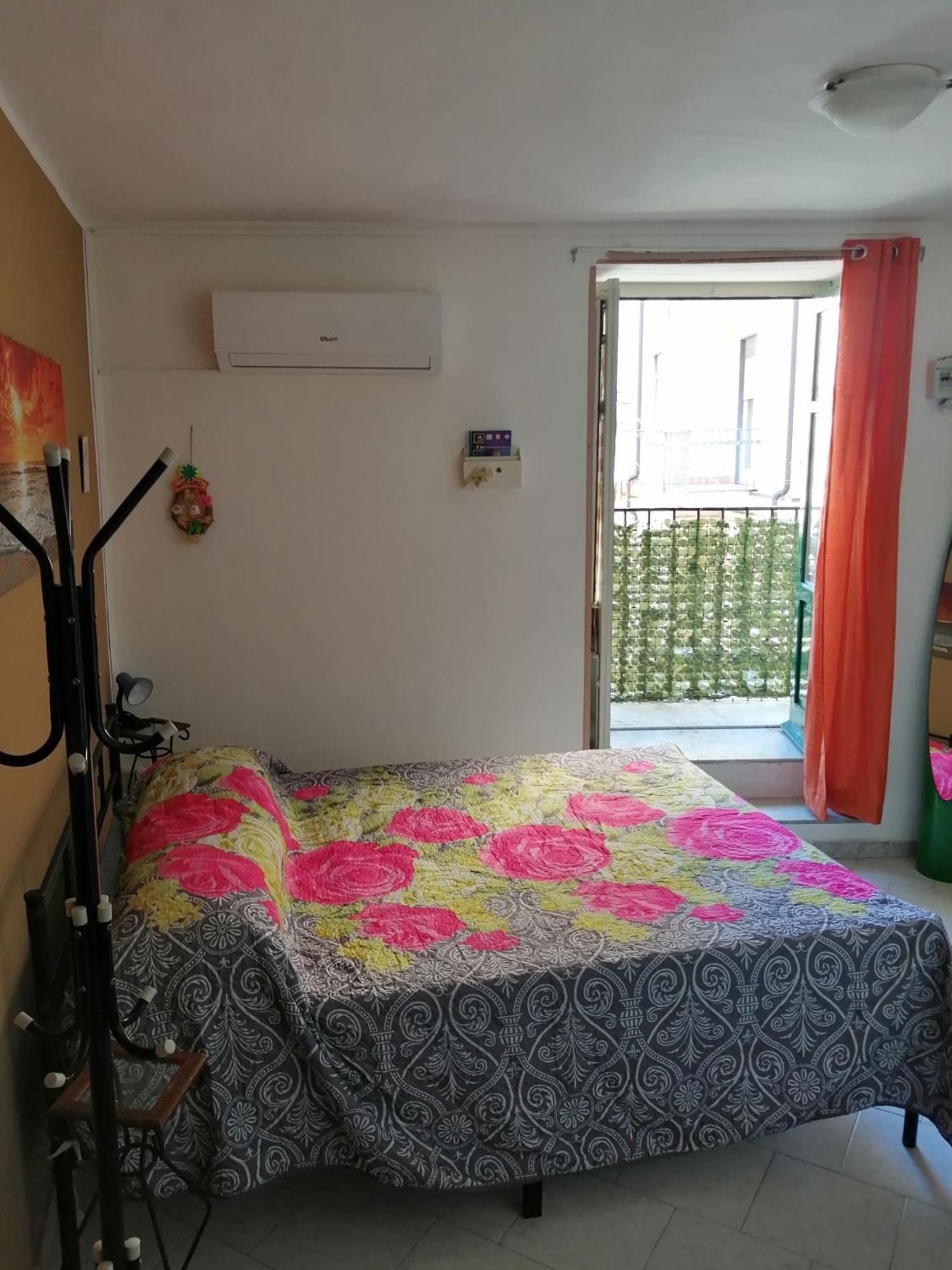Room Holiday "Al Centro Storico" Palermo Exterior photo
